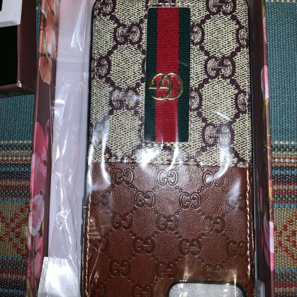 I phone 7 case Gucci